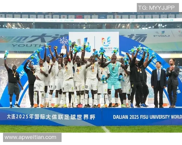 加纳足球明星盘点：历史与现役的顶尖球员解析